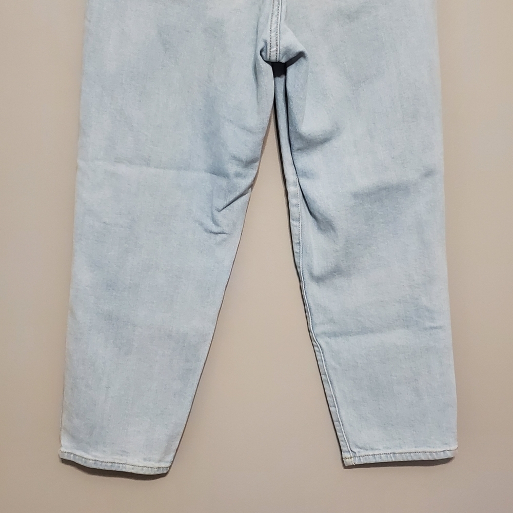 Wrangler Womens Mom Jeans Light Wash High Rise Cropped Size 26x28 - Picture 6 of 11